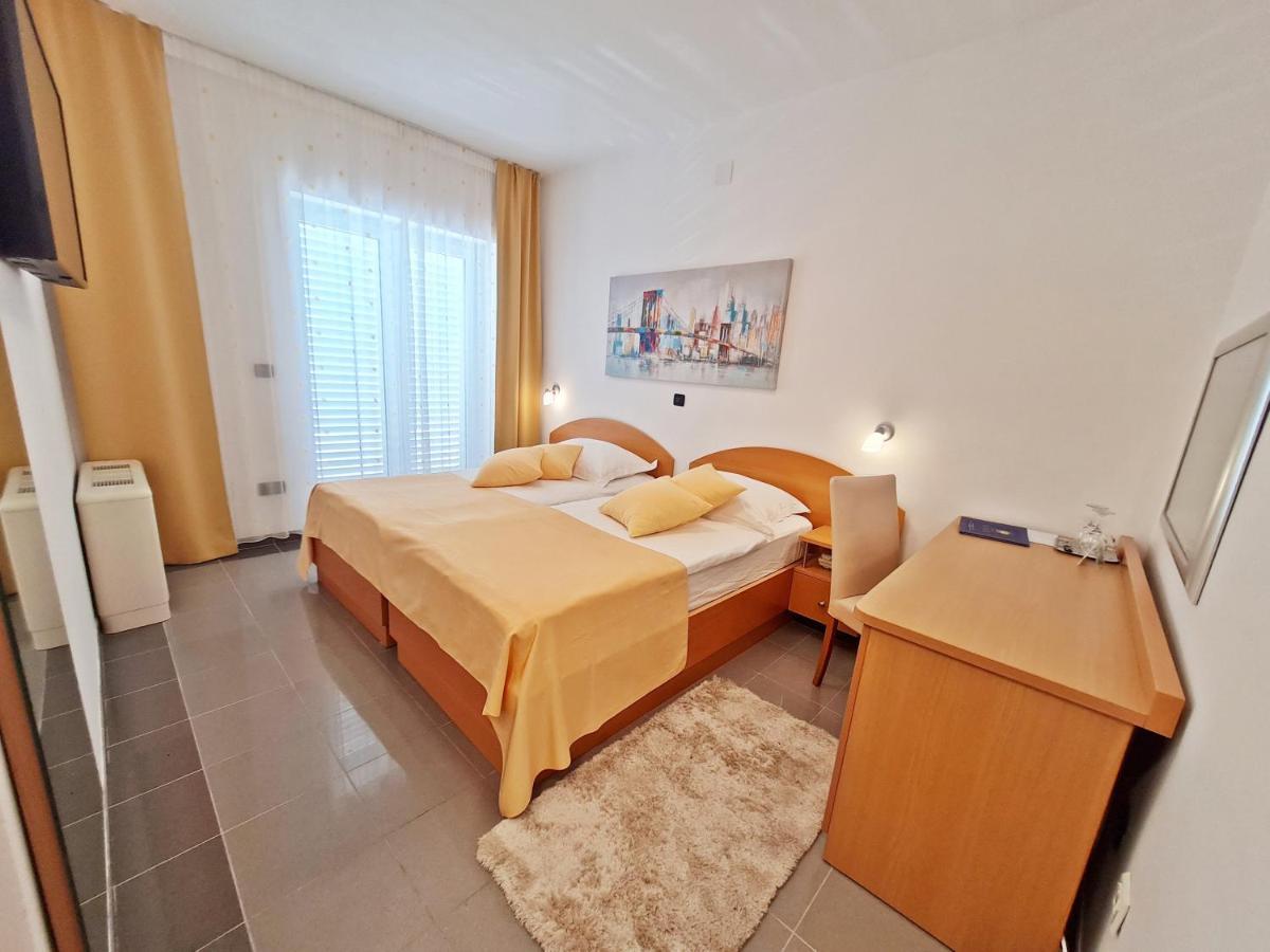 Hotel Sunce Podstrana Exterior photo